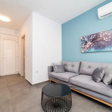 Lägenhet Danai Residential Ofrínion