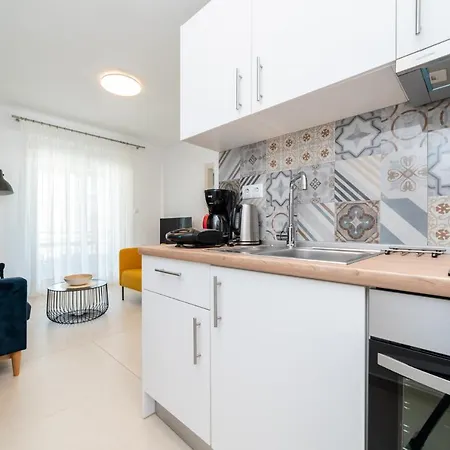 Danai Residential * Ofrínion