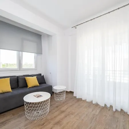 Danai Residential * Ofrínion